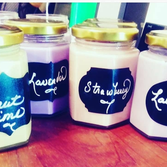 COPY - Variety of scented soy candles - Picture 4 of 5